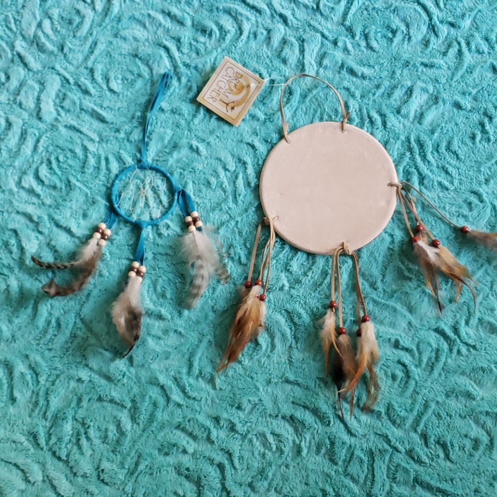 2 dream catchers